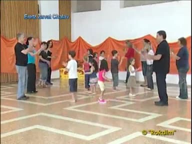 ארץ זבת חלב (ל.ב.)